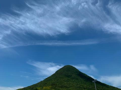 長くのび～る飛行機雲 注目の空の写真 ウェザーニュース