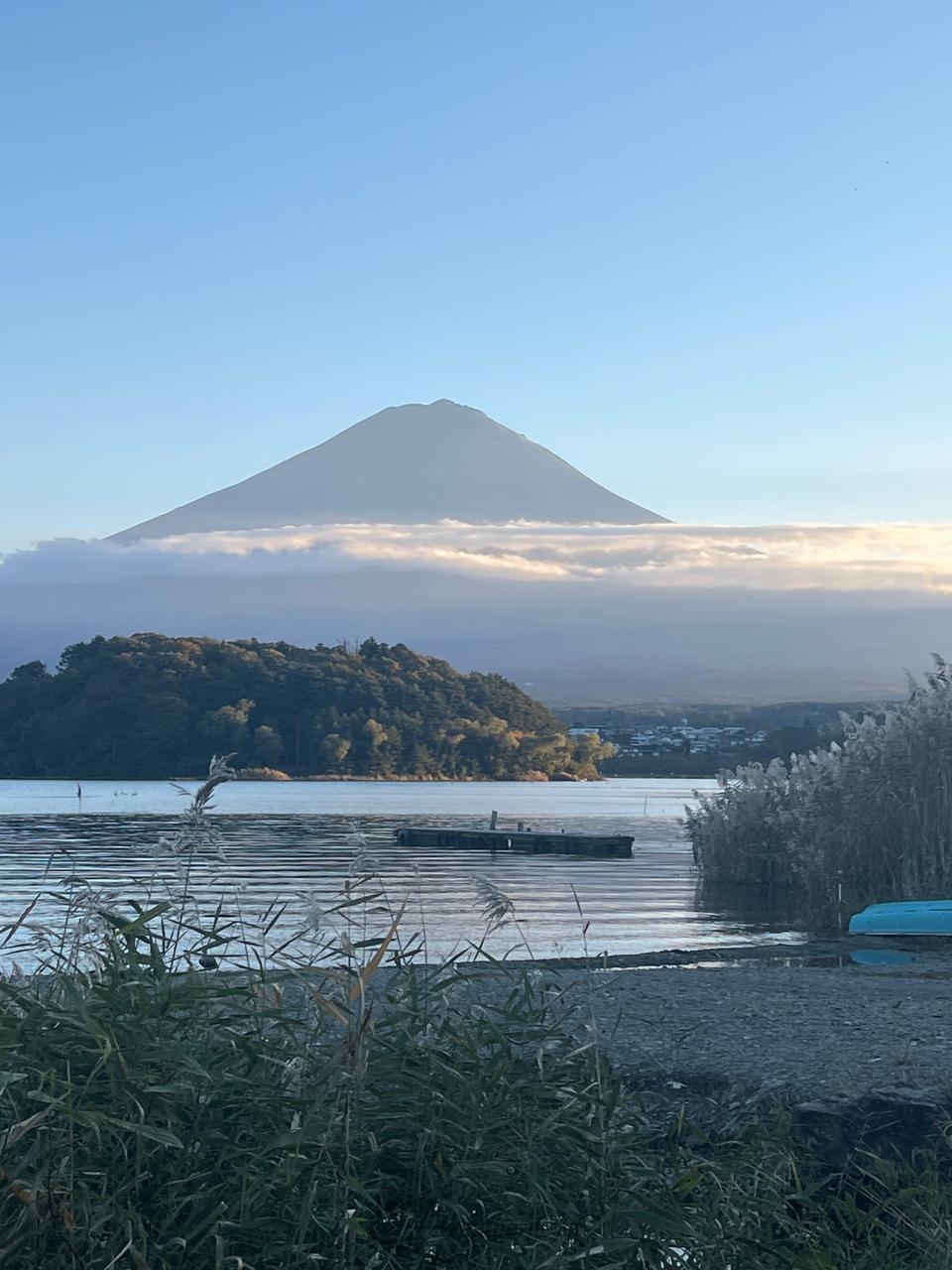 山梨側からも初冠雪の便り🗻 注目の空の写真 ウェザーニュース 山梨側からも初冠雪の便り🗻 注目の空の写真 ウェザーニュース