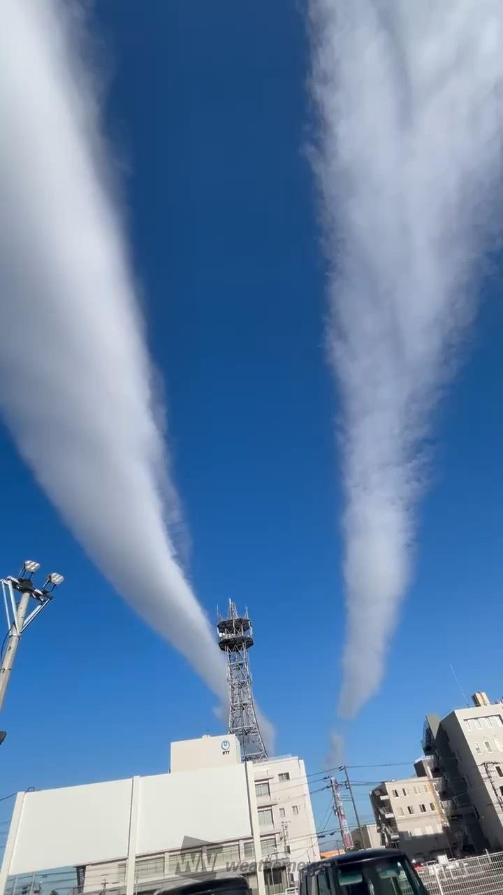なが〜く伸びる雲 注目の空の写真 ウェザーニュース