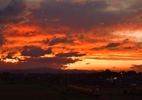 台風の置き土産は 燃えるような夕焼け 注目の空の写真 ウェザーニュース