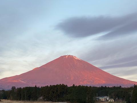 紅富士？赤富士？ 注目の空の写真 ウェザーニュース