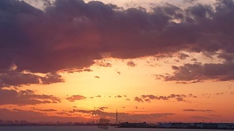 キレイな夕日・夕焼け 注目の空の写真 ウェザーニュース