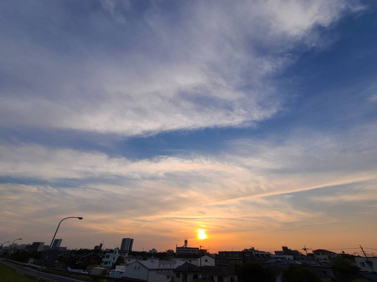 鮮やかに染まる夕焼け空 注目の空の写真 ウェザーニュース