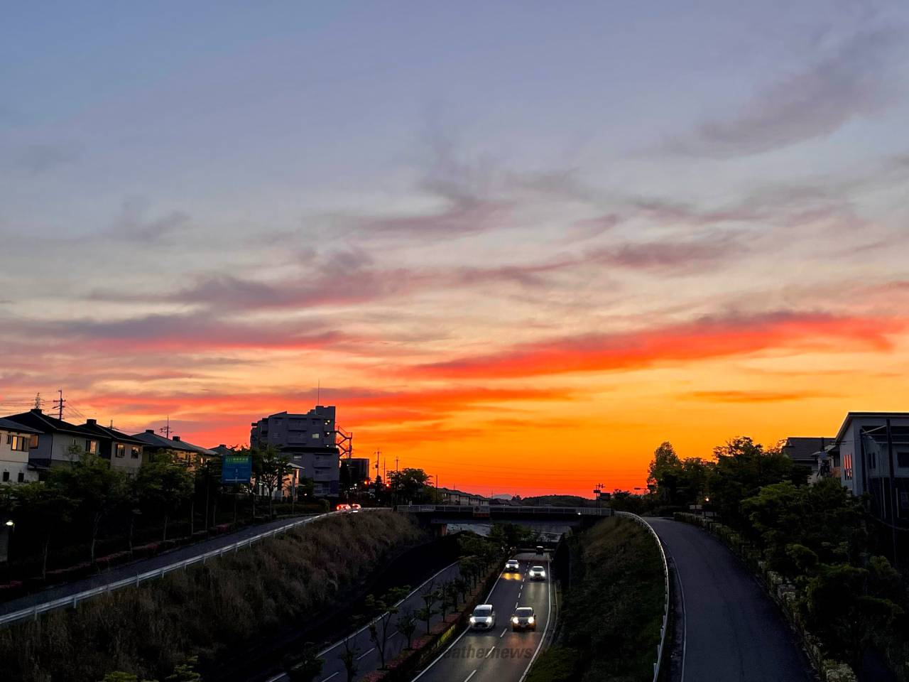 鮮やかに染まる夕焼け空 注目の空の写真 ウェザーニュース