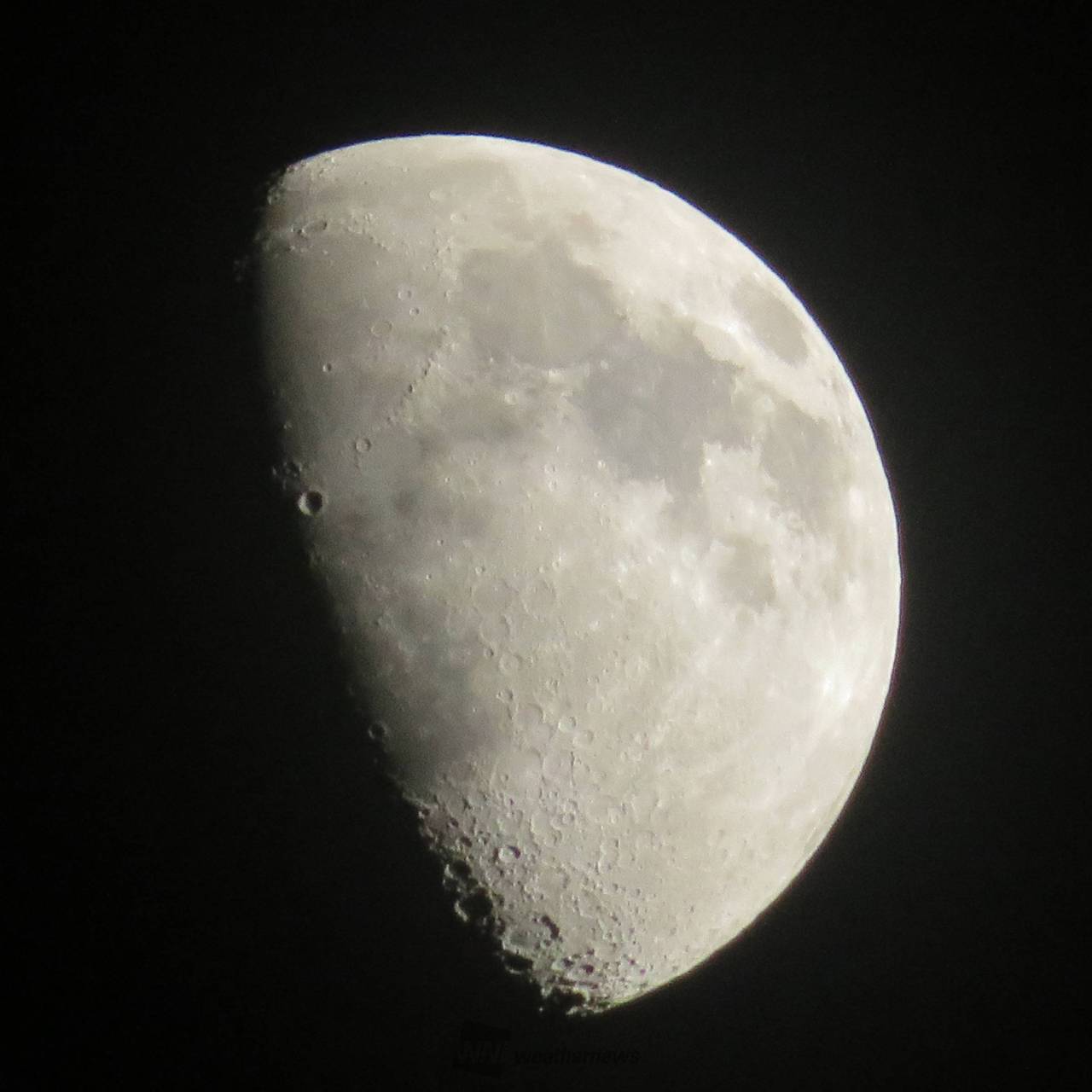 今夜のお月さま 注目の空の写真 ウェザーニュース