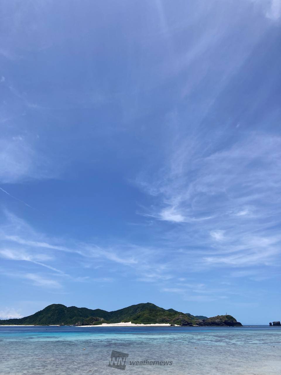 沖縄では夏 全開 注目の空の写真 ウェザーニュース