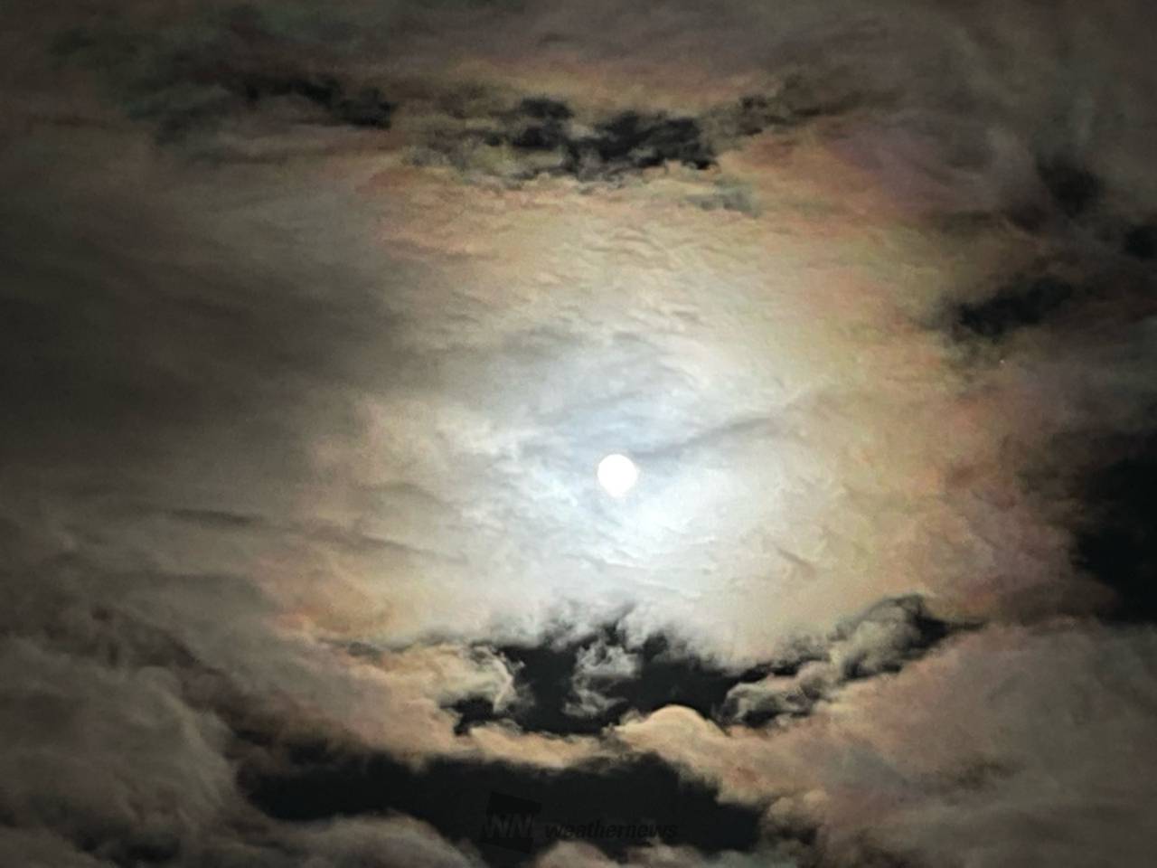 今年最初の満月 注目の空の写真 ウェザーニュース