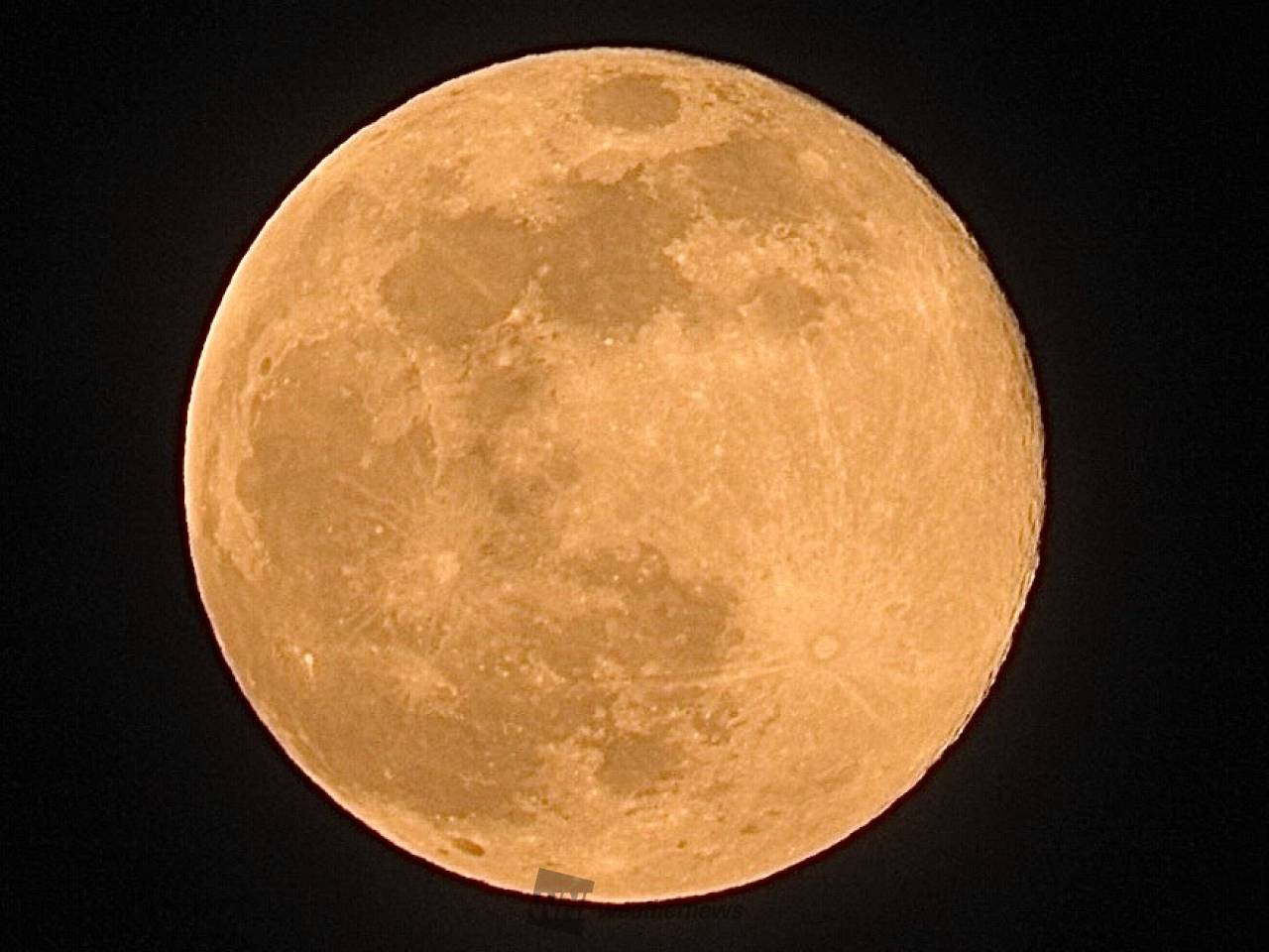 今年初の満月 「ウルフムーン」 注目の空の写真 ウェザーニュース 