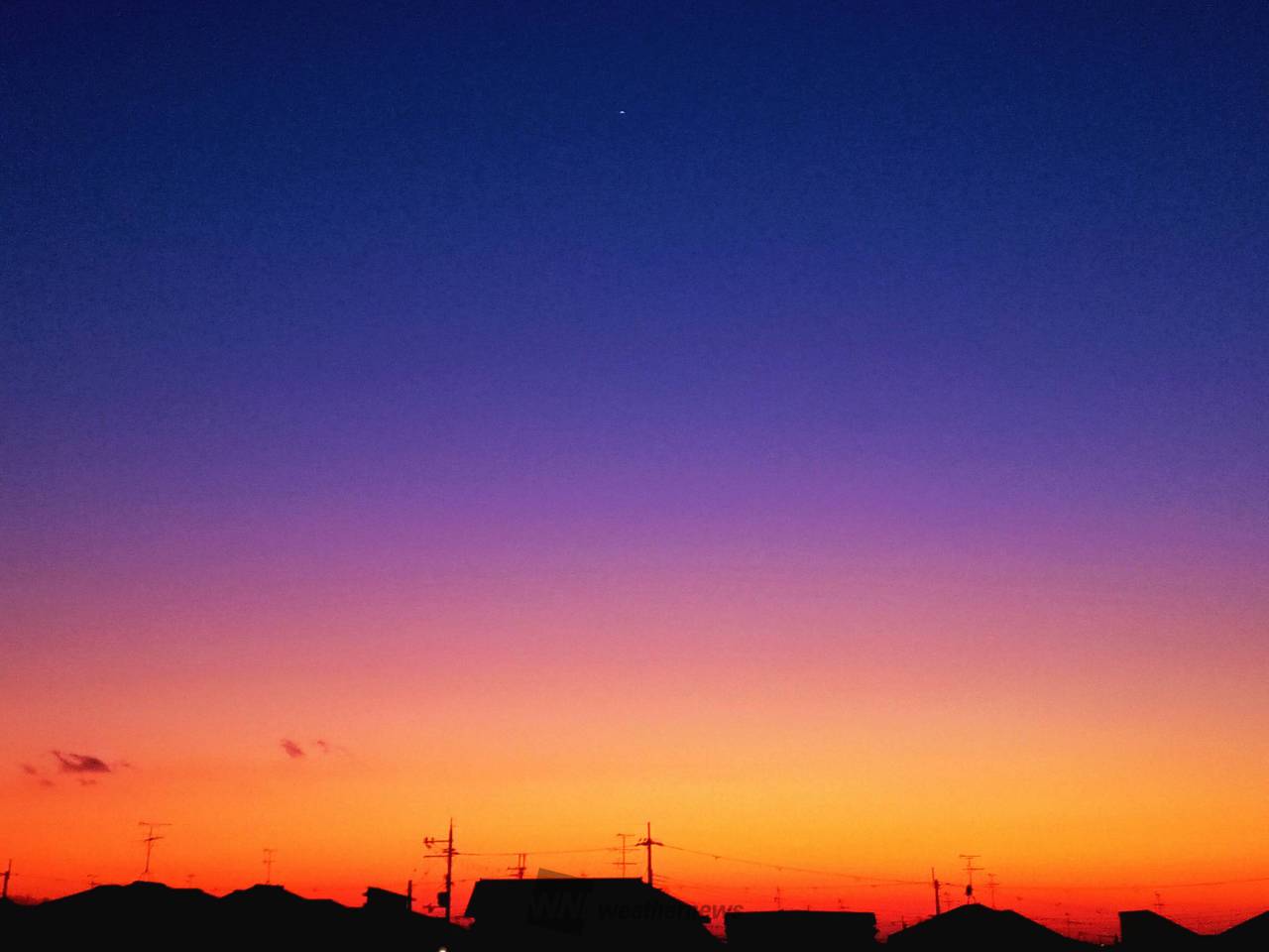 空と光の写真「綺麗な夕焼け」 綺麗な夕焼け空を写真撮影 #夕焼け #夕焼け空 #夕方 #夕方の空