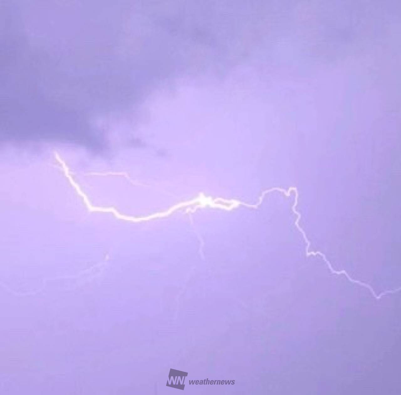 急な強雨や雷雨に注意 注目の空の写真 ウェザーニュース