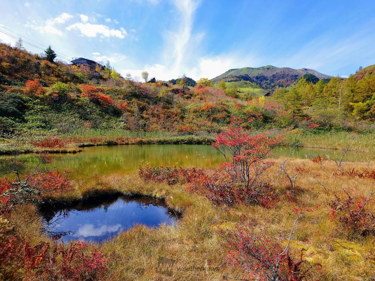 山々では紅葉の季節に 注目の空の写真 ウェザーニュース