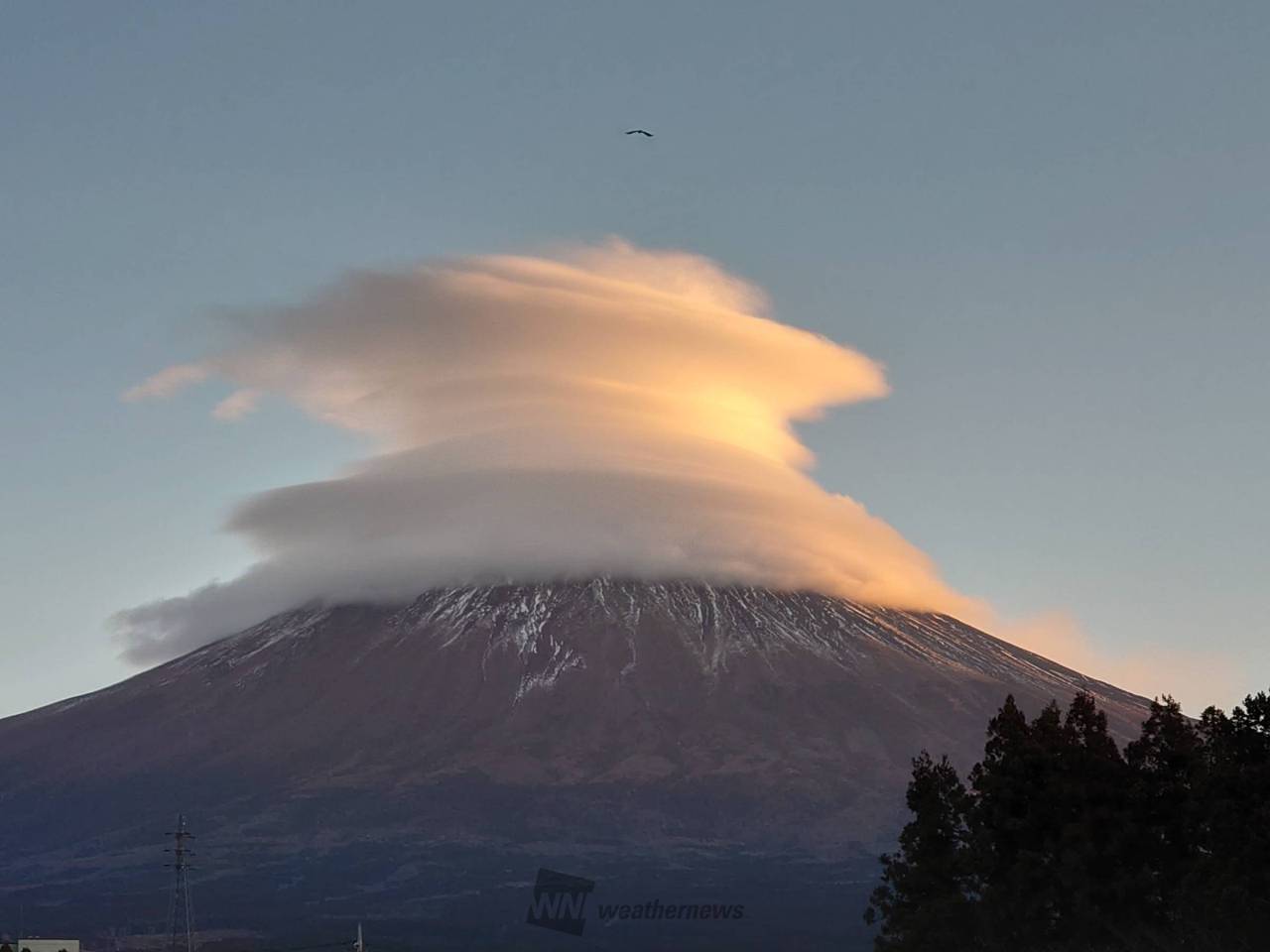 富士山に笠雲出現 注目の空の写真 ウェザーニュース