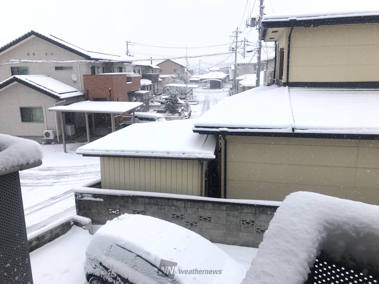 こちらも雪で、11センチの積雪です。まだ | 福島県西白河郡矢吹町