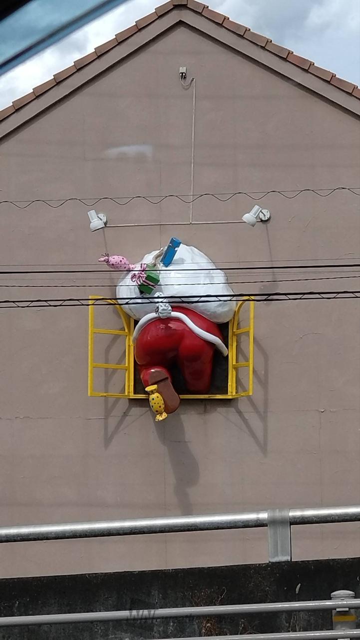 サンタのお尻が可愛いアパートの壁 一 | 栃木県宇都宮市 | あんこ