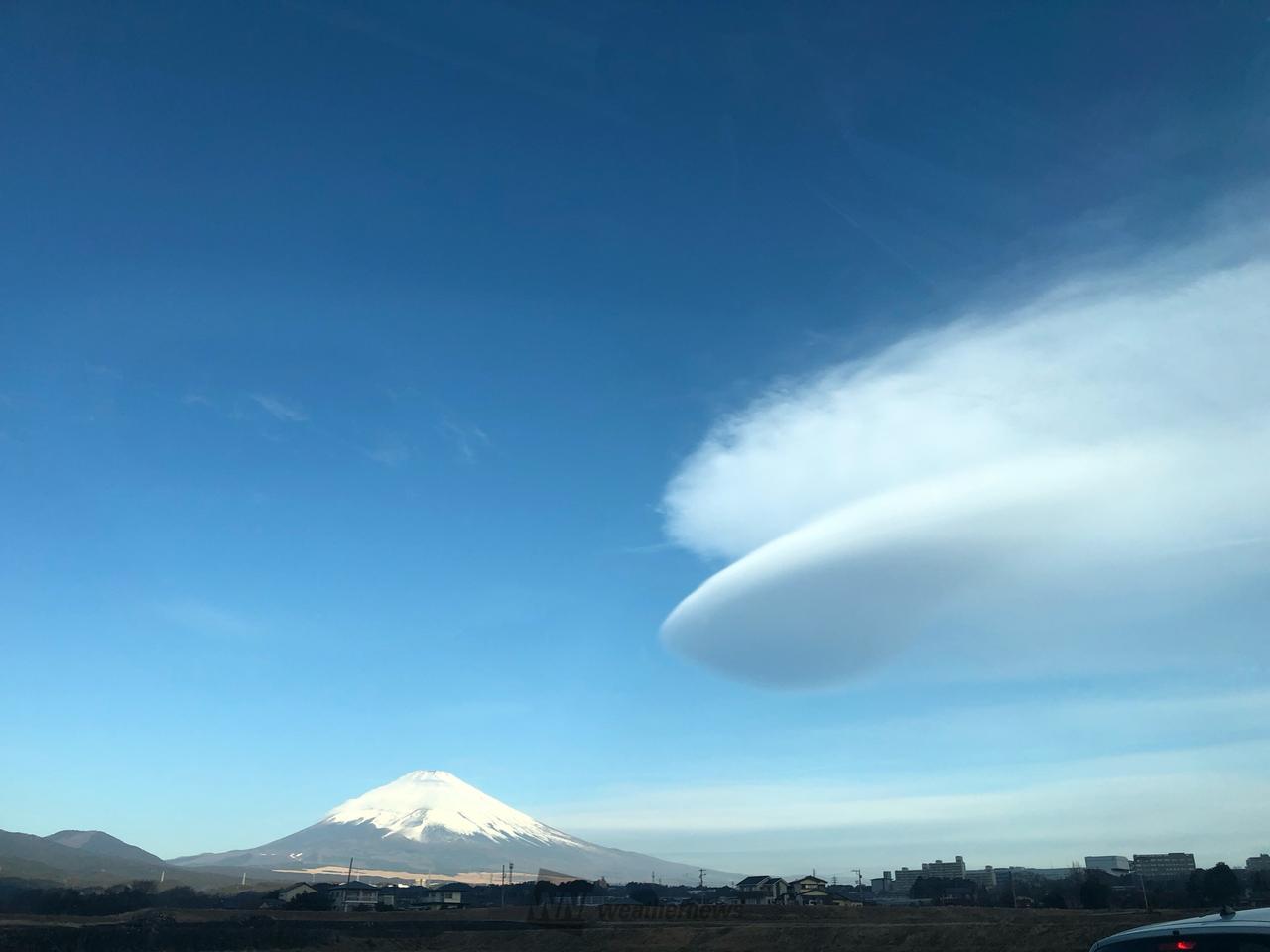 富士山×吊るし雲 注目の空の写真 ウェザーニュース
