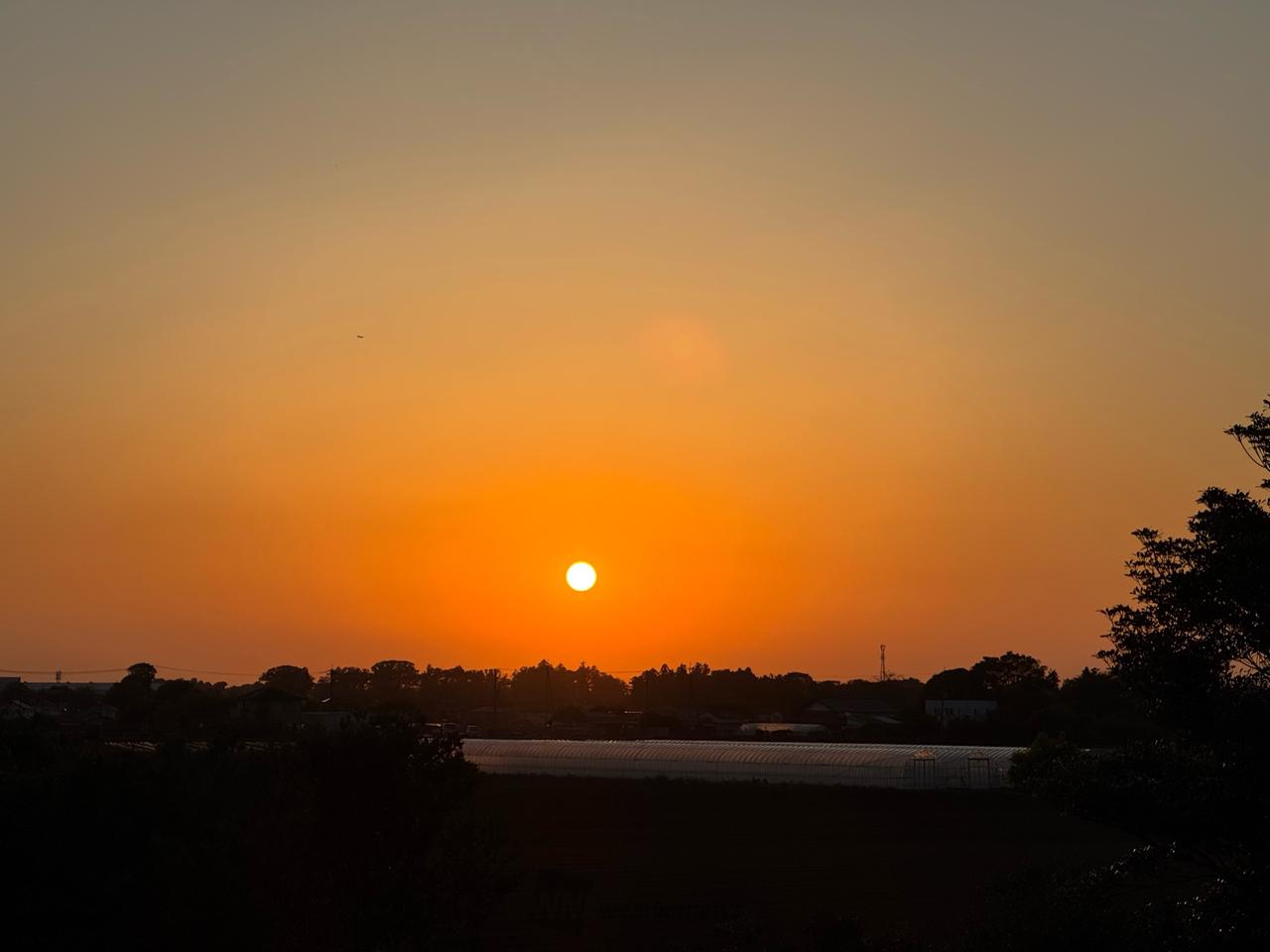 オレンジの夕焼け 注目の空の写真 ウェザーニュース