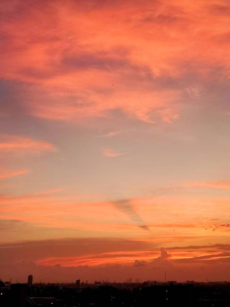 GAHGA 光れーる　君との夕焼けオレンジ GAHGA 光れーる 君との夕焼けオレンジ（鮮やかなオレンジ色の